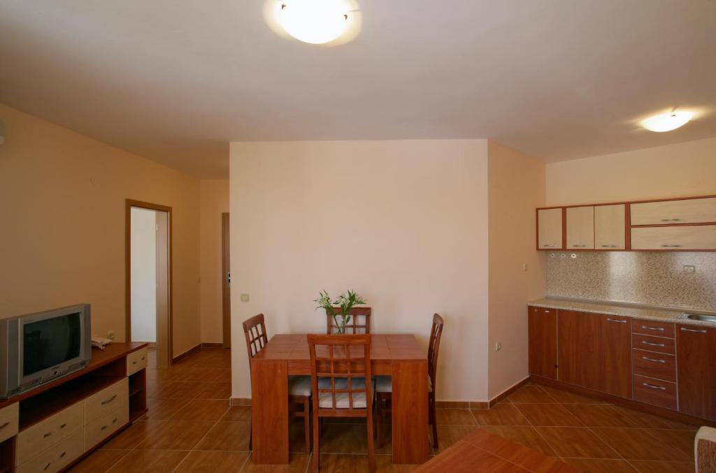 Paradise Dreams Apartcomplex Sveti Vlas Rom bilde