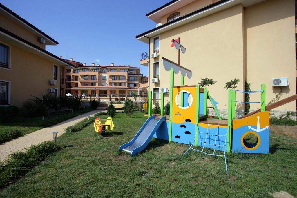 Paradise Dreams Apartcomplex Sveti Vlas Eksteriør bilde